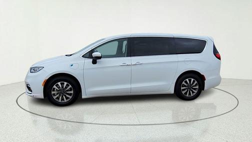 Bright White Clearcoat 2023 Chrysler Pacifica Hybrid Touring L