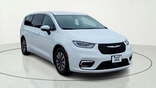 Bright White Clearcoat 2023 Chrysler Pacifica Hybrid Touring L