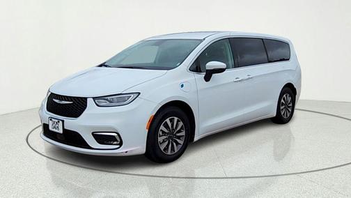 Bright White Clearcoat 2023 Chrysler Pacifica Hybrid Touring L