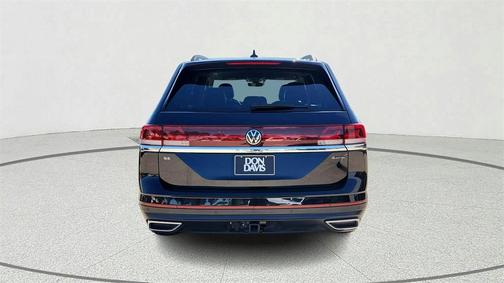 2024 Volkswagen Atlas 2.0T SE