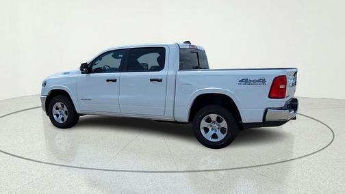 Bright White Clearcoat 2025 RAM 1500 Big Horn/Lone Star