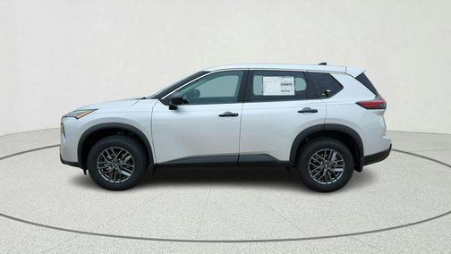 Brilliant Silver Metallic 2025 Nissan Rogue S