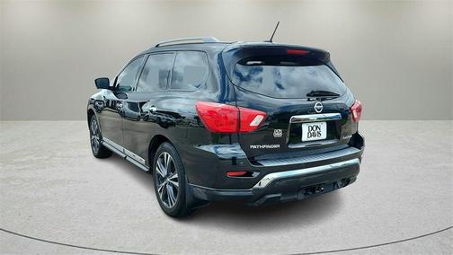 2018 Nissan Pathfinder Platinum
