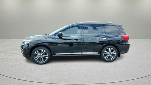 2018 Nissan Pathfinder Platinum