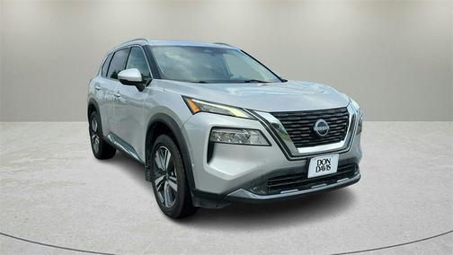 2022 Nissan Rogue SL