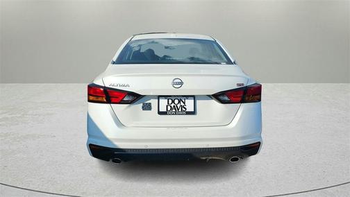 2025 Nissan Altima SR