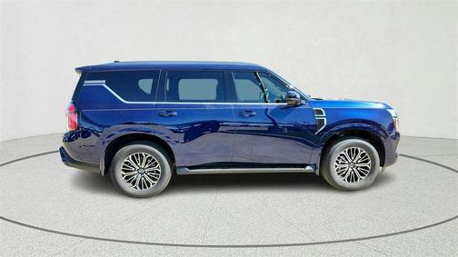 2025 Nissan Armada Platinum