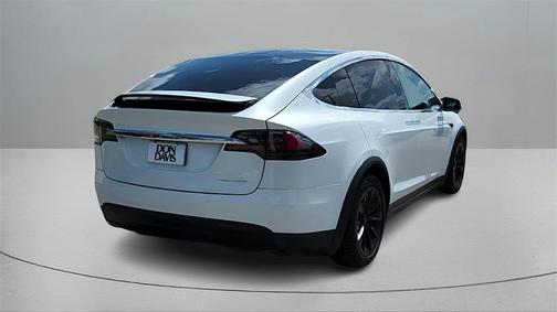 2021 Tesla Model X Long Range