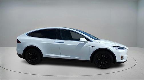 2021 Tesla Model X Long Range