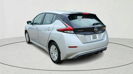 2023 Nissan Leaf S