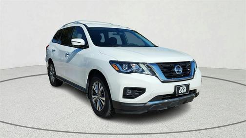 2020 Nissan Pathfinder S