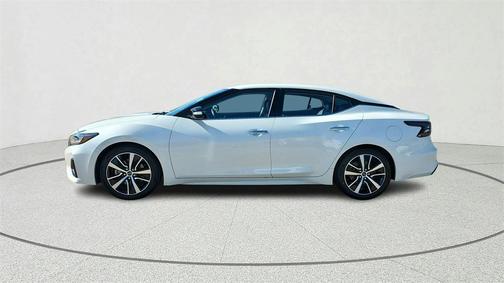 2023 Nissan Maxima SV