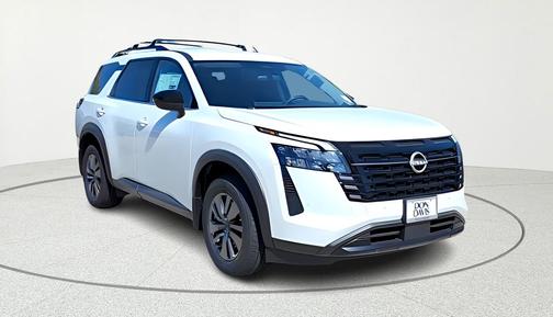 Everest White P 2026 Nissan Pathfinder SV