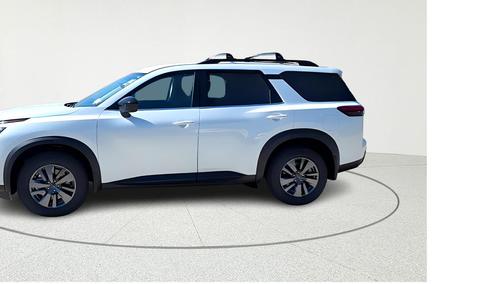 Everest White P 2026 Nissan Pathfinder SV