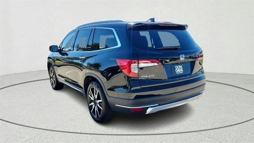2019 Honda Pilot Touring 8-Passenger