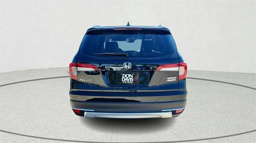 2019 Honda Pilot Touring 8-Passenger