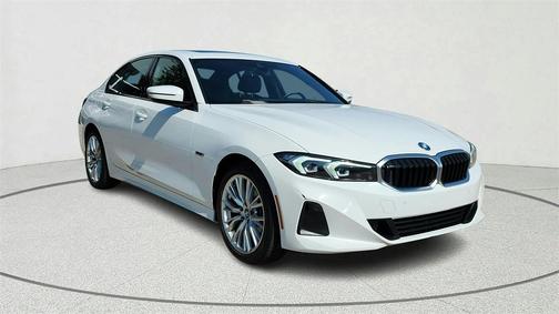 2023 BMW 330e 330e