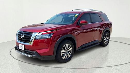 Scarlet Ember 2023 Nissan Pathfinder SL