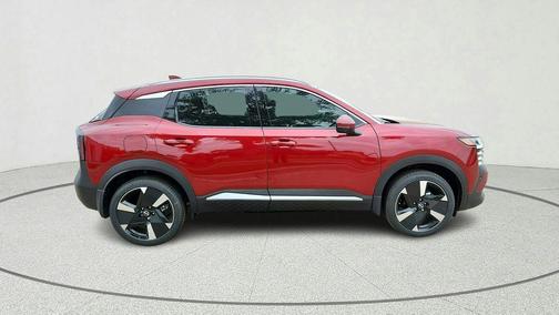 Scarlet Ember T 2025 Nissan Kicks SR