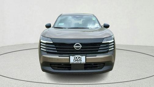 Canyon Bronze Metallic 2026 Nissan Kicks S