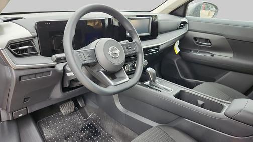 Canyon Bronze Metallic 2026 Nissan Kicks S
