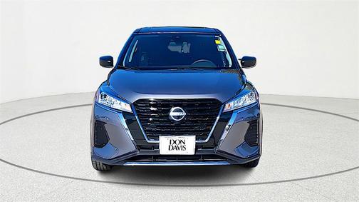 2022 Nissan Kicks S