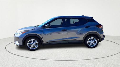 2022 Nissan Kicks S