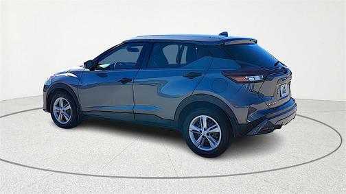2022 Nissan Kicks S