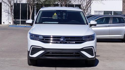 2024 Volkswagen Tiguan 2.0T SE