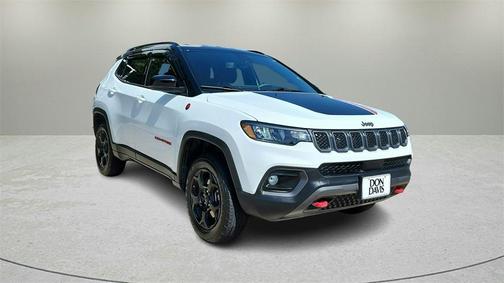 2023 Jeep Compass Trailhawk