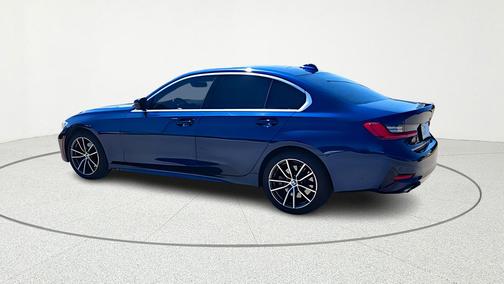 2020 BMW 330 i