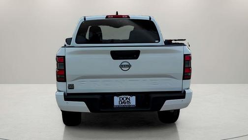 Glacier White 2025 Nissan Frontier SV