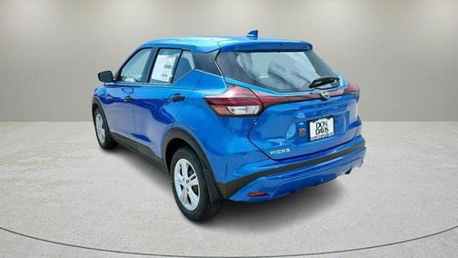 Electric Blue Metallic 2025 Nissan Kicks Play S