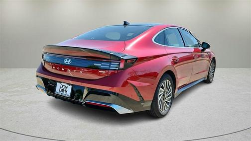 2024 Hyundai SONATA Hybrid Limited