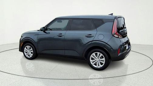 Gravity Gray 2023 Kia Soul LX
