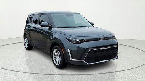 Gravity Gray 2023 Kia Soul LX