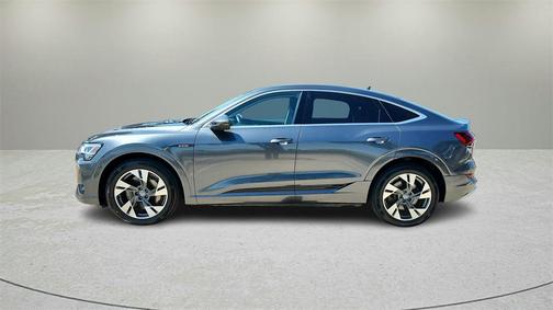 2021 Audi e-tron Premium