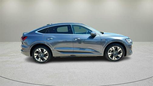 2021 Audi e-tron Premium