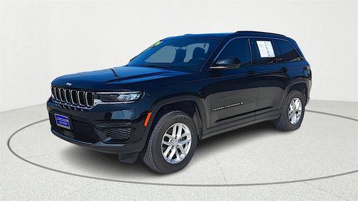 2024 Jeep Grand Cherokee Laredo