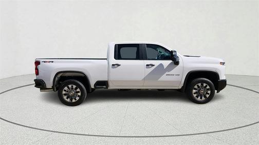 2024 Chevrolet Silverado 2500 Custom