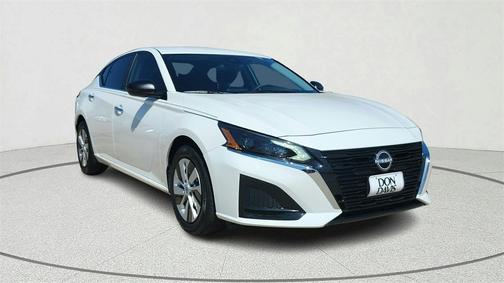 2025 Nissan Altima S