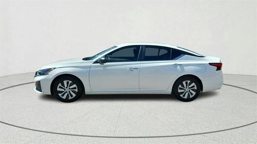 2025 Nissan Altima S