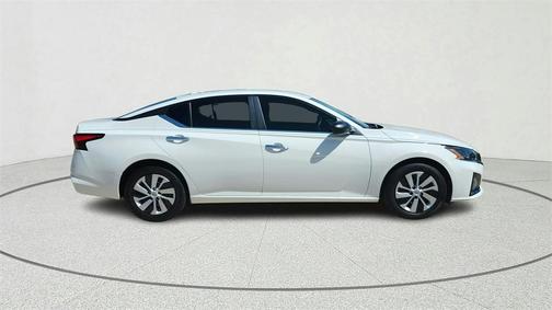 2025 Nissan Altima S