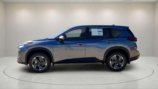 Gun Metallic 2026 Nissan Rogue SV