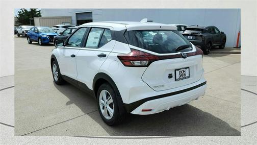 2025 Nissan Kicks Play S