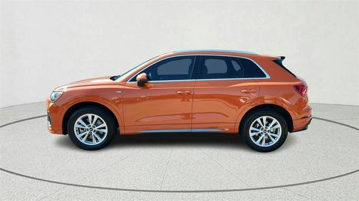 2022 Audi Q3 45 S line Premium
