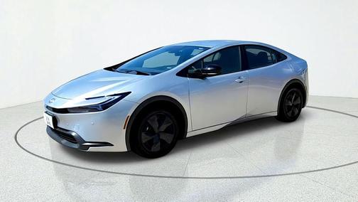 CUTTING EDGE 2025 Toyota Prius LE