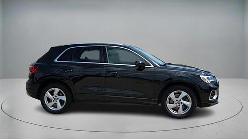 2019 Audi Q3 2.0T Premium Plus