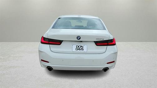 2024 BMW 330e 330e