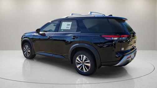 Black 2025 Nissan Pathfinder SL